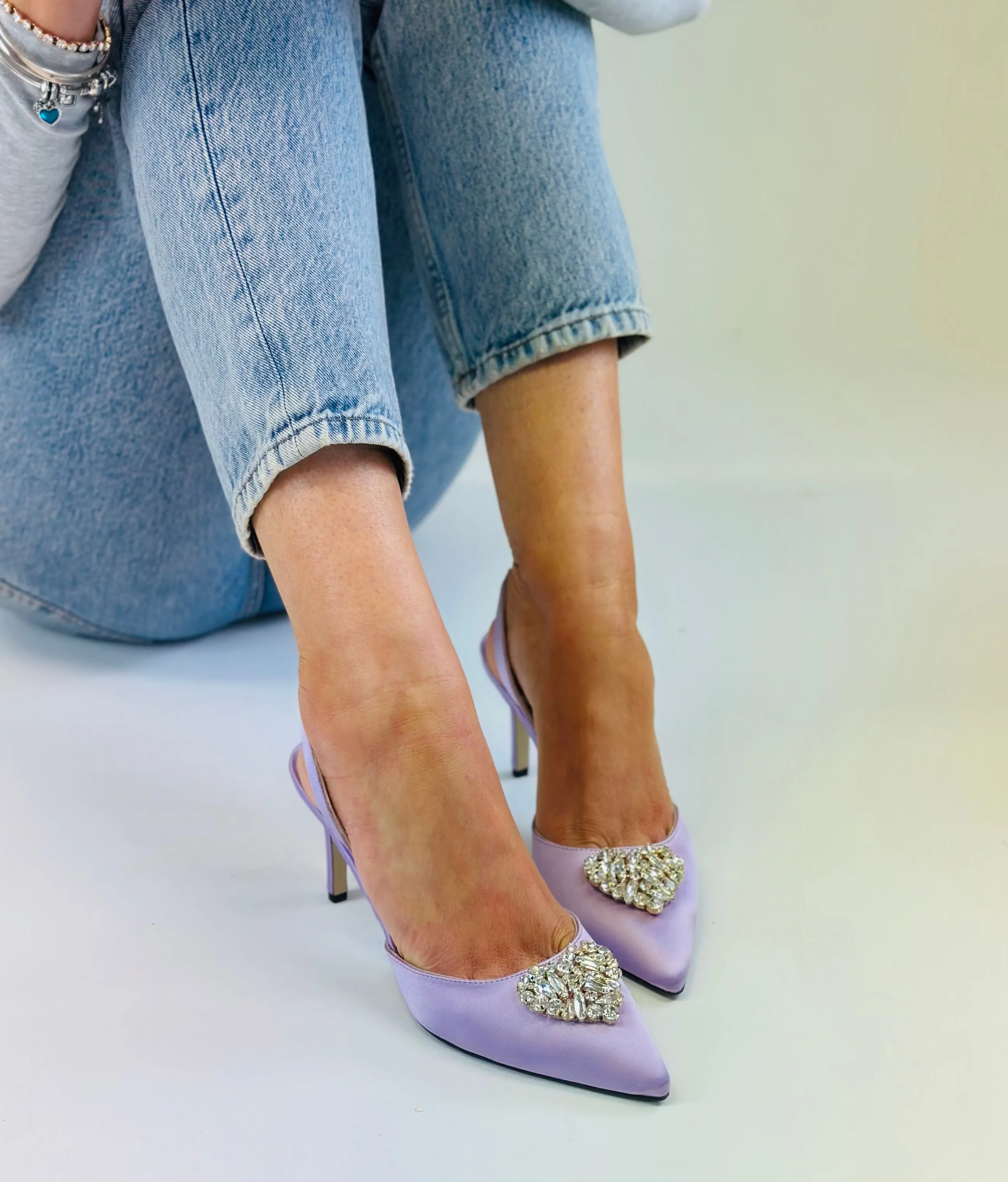 SAMPLE SALE Lilac satin heels size 40